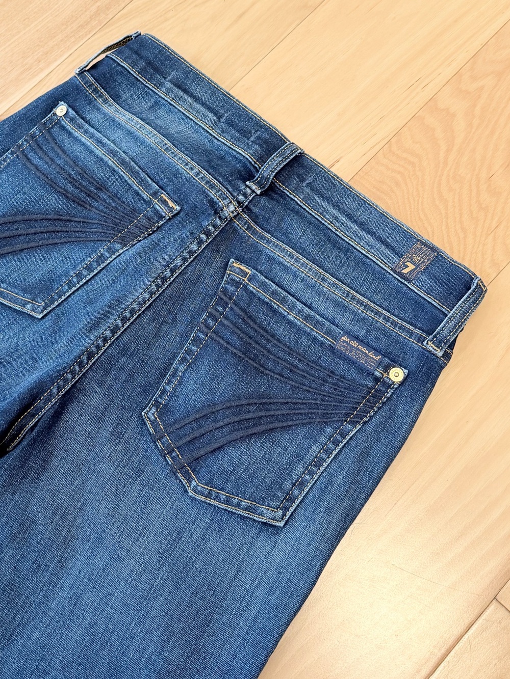 LIKE NEW 7 For All Mankind Women’s Tailorless Dojo Denim Japanese Fabric Jeans - Picture 4 of 8